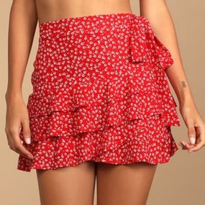 NWT Flourishing Moments Red Floral Print Side-Tie Tiered Mini Skirt